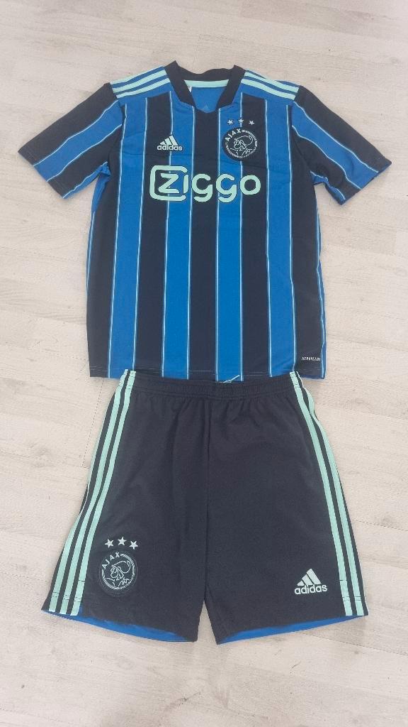 Ajax UIT Tenue! Seizoen 21/22! Mt 176/S!, Kleding | Heren, Sportkleding, Zo goed als nieuw, Voetbal, Rood, Ophalen of Verzenden