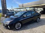 Toyota Prius 1.8 Executive|Cam|CC|JBL|Head-Up, Auto's, Toyota, Stof, Zwart, 98 pk, Bedrijf