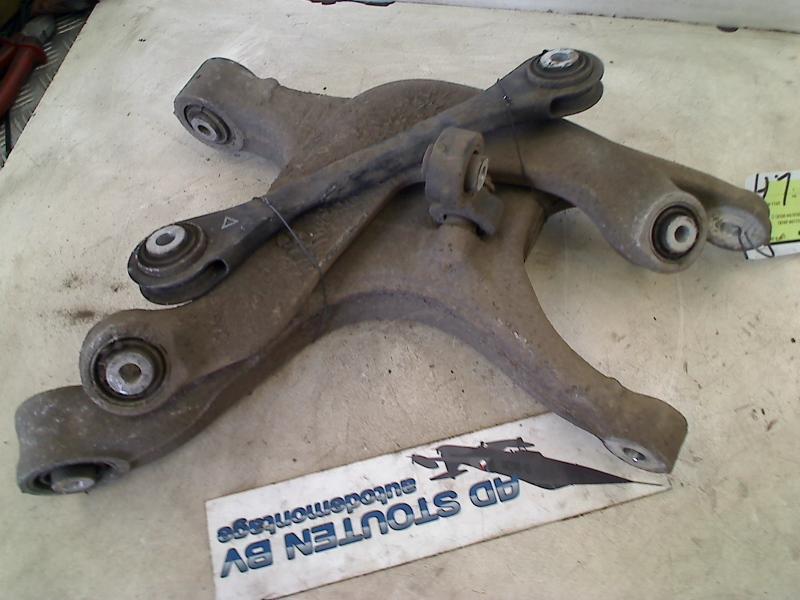 Draagarm Set LINKS ACHTER Audi A6 Avant (C7) 2011, Gebruikt, Auto-Union-Straße  1, Ingolstadt 85057, , Duitsland, Info@audi.de