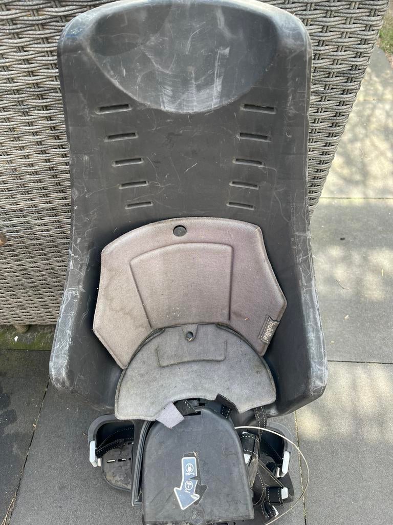 Bo-bike achterzitje, Ophalen of Verzenden, Gebruikt, Achterzitje, Voetsteuntjes