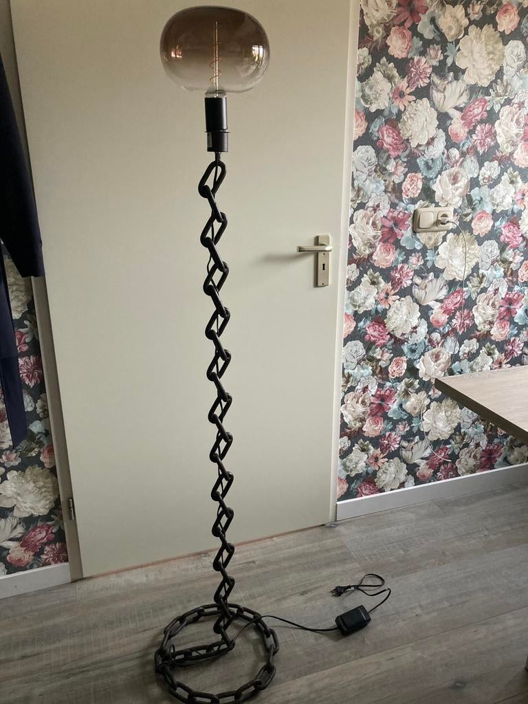 Schitterende staande lamp, VandeHeg, Ophalen, Zo goed als nieuw, Metaal, 100 tot 150 cm
