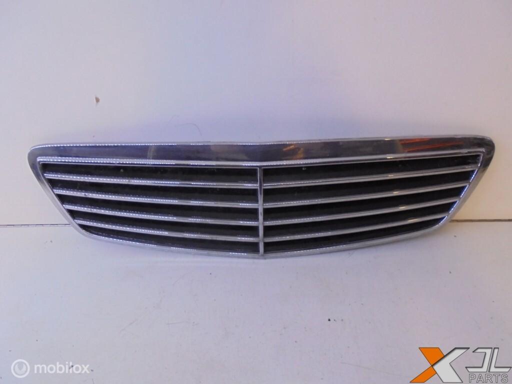 S-KLASSE W220 GRILLE A2208800383 9040, Gebruikt, Mercedes-Benz, Ophalen of Verzenden, Mercedes-Benz