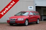 Volvo V70 2.4 170PK AUTOMAAT YOUNGTIMER incl. 21% BTW, Auto's, Volvo, Met garantie (alle), Leder en Stof, 2435 cc, 1533 kg