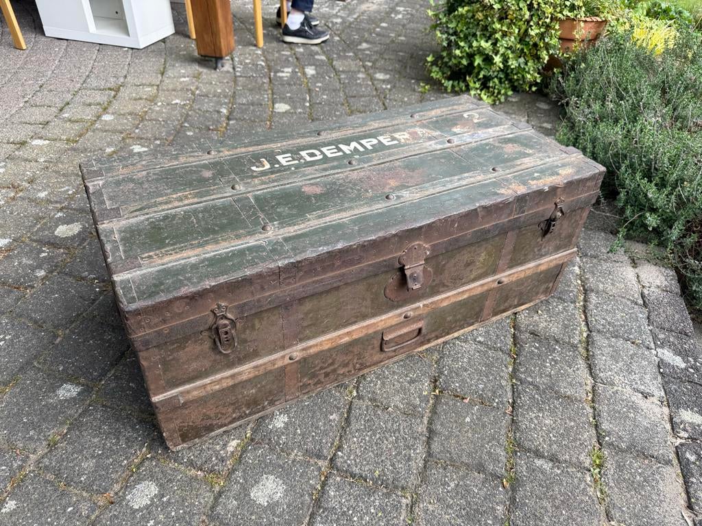 Reiskoffer, Ophalen, Gebruikt, Metaal