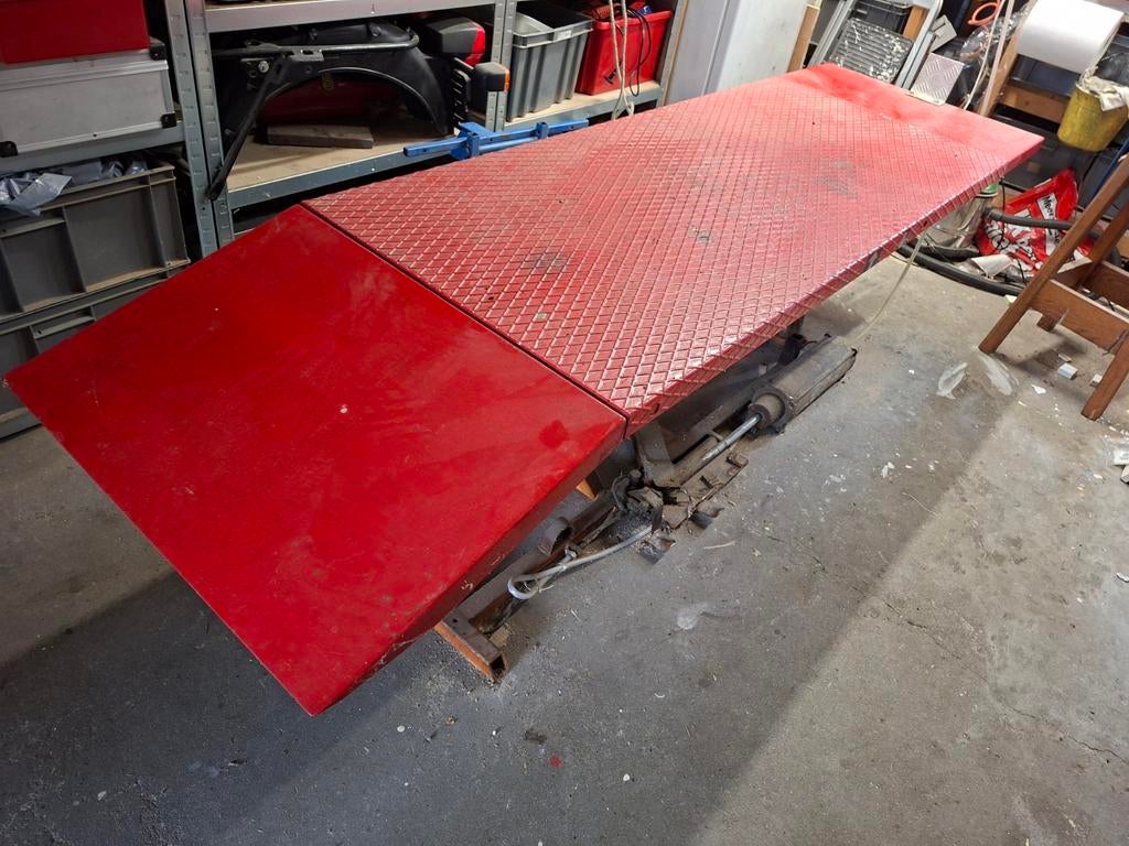 Robuuste motorfiets hefbrug - Ideaal voor onderhoud, Auto diversen, Autogereedschap, Ophalen, Gebruikt