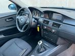 Zwarte BMW 3-Serie 318i E91 129PK/PanoramaDak/Navi/Apk/Airco, 13 km/l, 4 cilinders, 129 pk, Zwart