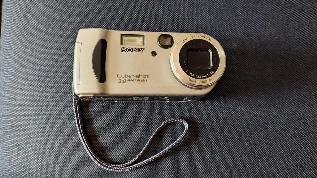 Sony Cyber-shot 2.0 Megapixels digitale camera, Ophalen of Verzenden, Gebruikt