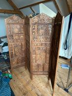 Twee Houten (teak) kamerschermen met houtsnijwerk, Ophalen, Gebruikt