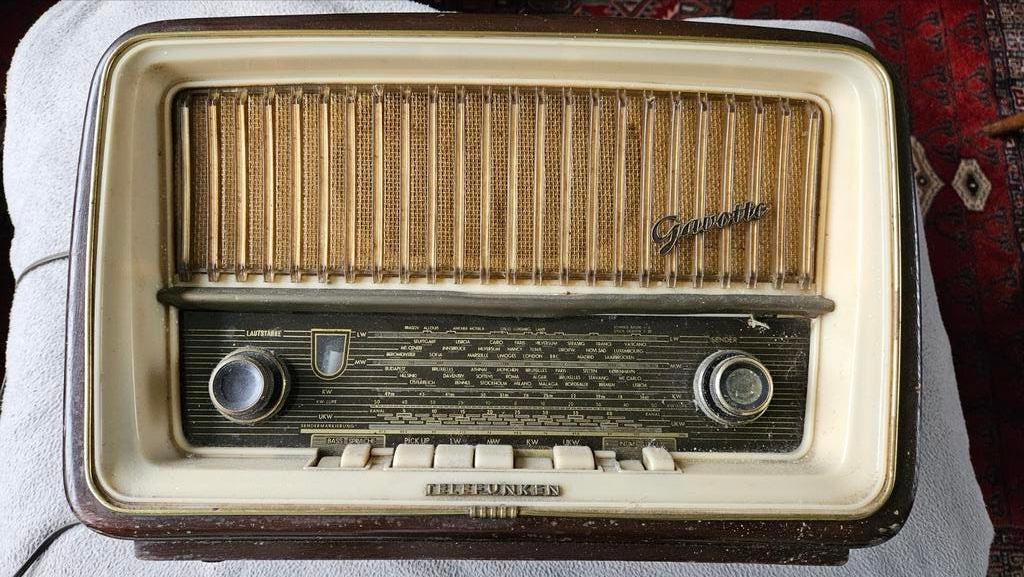 Telefunken Gavotte 8 Export, Ophalen of Verzenden