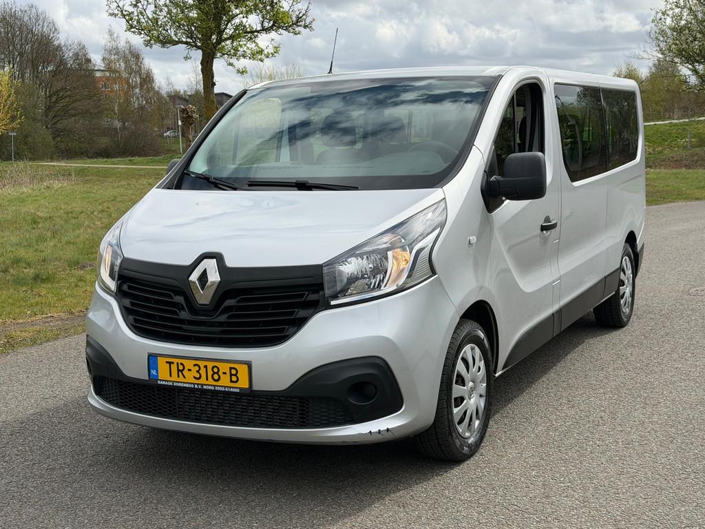 Renault Trafic Passenger 1.6 dCi L2H1| Airco | Cruise | Radi, Auto's, Renault, Voorwielaandrijving, Gebruikt, 2000 kg, 1813 kg