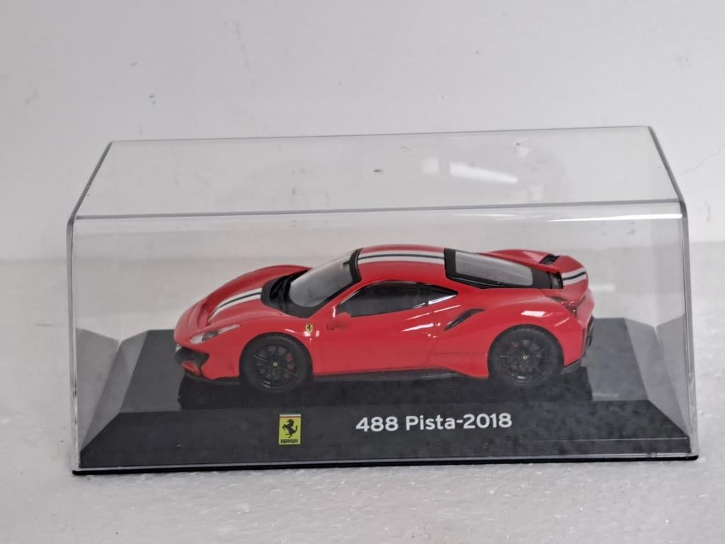Ferrari 488 Pista 2018 rood 1/43, Ophalen of Verzenden, Zo goed als nieuw, Auto, Overige merken