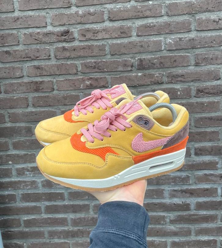 Nike Air Max 1 Premium Crepe Wheat Gold Rust Bacon, Kleding | Heren, Schoenen, Zo goed als nieuw, Sneakers of Gympen, Overige kleuren