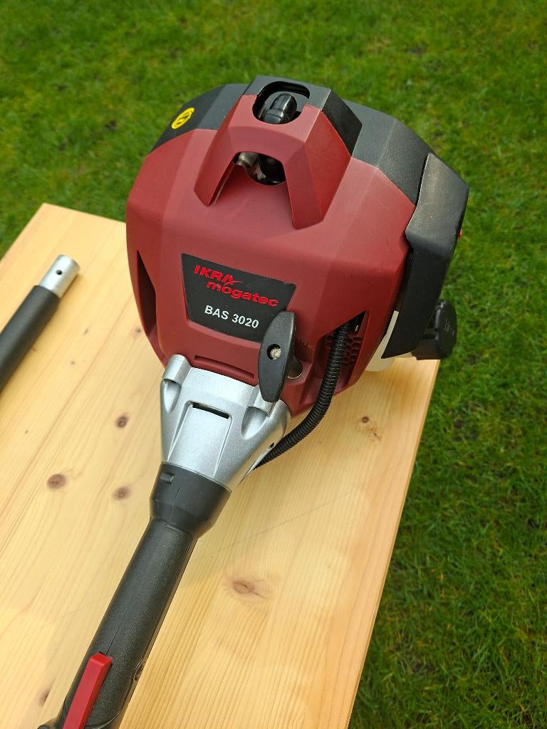 Bosmaaier, Tuin en Terras, Bosmaaiers, Ophalen, Benzine, Gebruikt, Ikra Mogatec