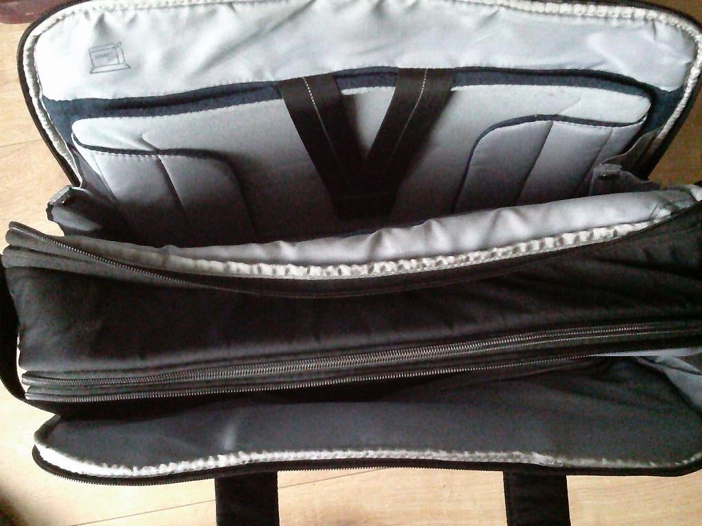 laptoptas SAMSONITE smart fit 11 -16 inch -GRATIS zend, Verzenden, 16 inch, Zo goed als nieuw, Aktetas