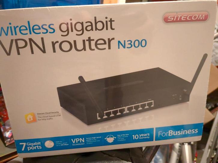 Sitecom CMPSC-WLR4002B, Computers en Software, Netwerk switches, Nieuw, Ophalen of Verzenden