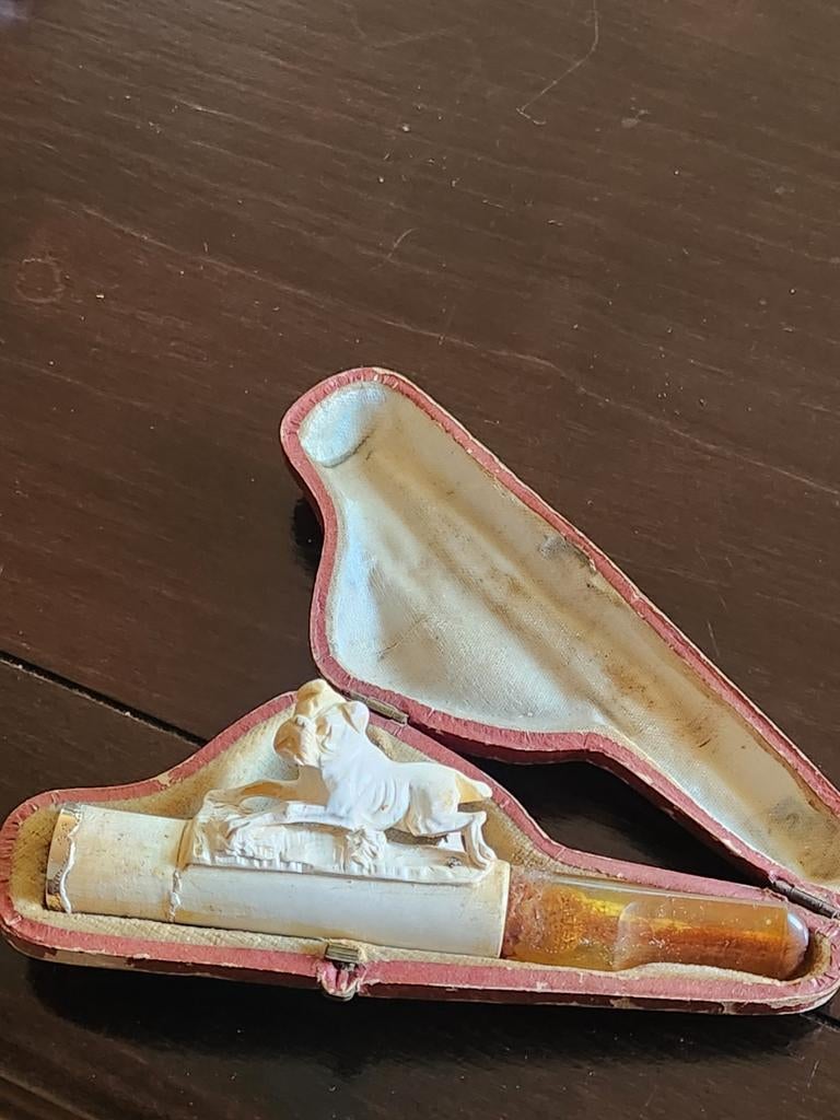 Antieke Meerschuim Sigarettenhouder met Hond in Etui, Antiek en Kunst, Ophalen of Verzenden