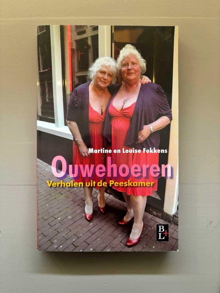 Ouwehoeren: Verhalen uit de Peeskamer - Martine & Louise Fok, Ophalen of Verzenden, Zo goed als nieuw, Overige