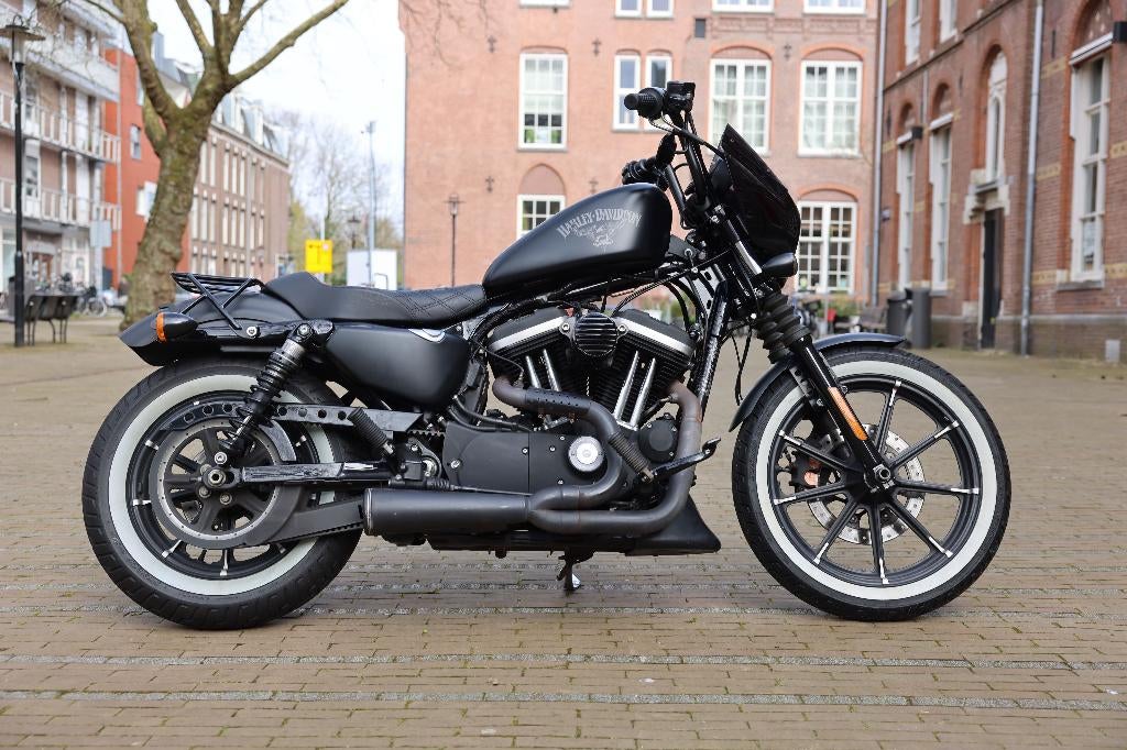 Harley Davidson Sportster Iron 883 met ABS en veel extra's, Motoren, Motoren | Harley-Davidson, 2 cilinders, 883 cc, Particulier