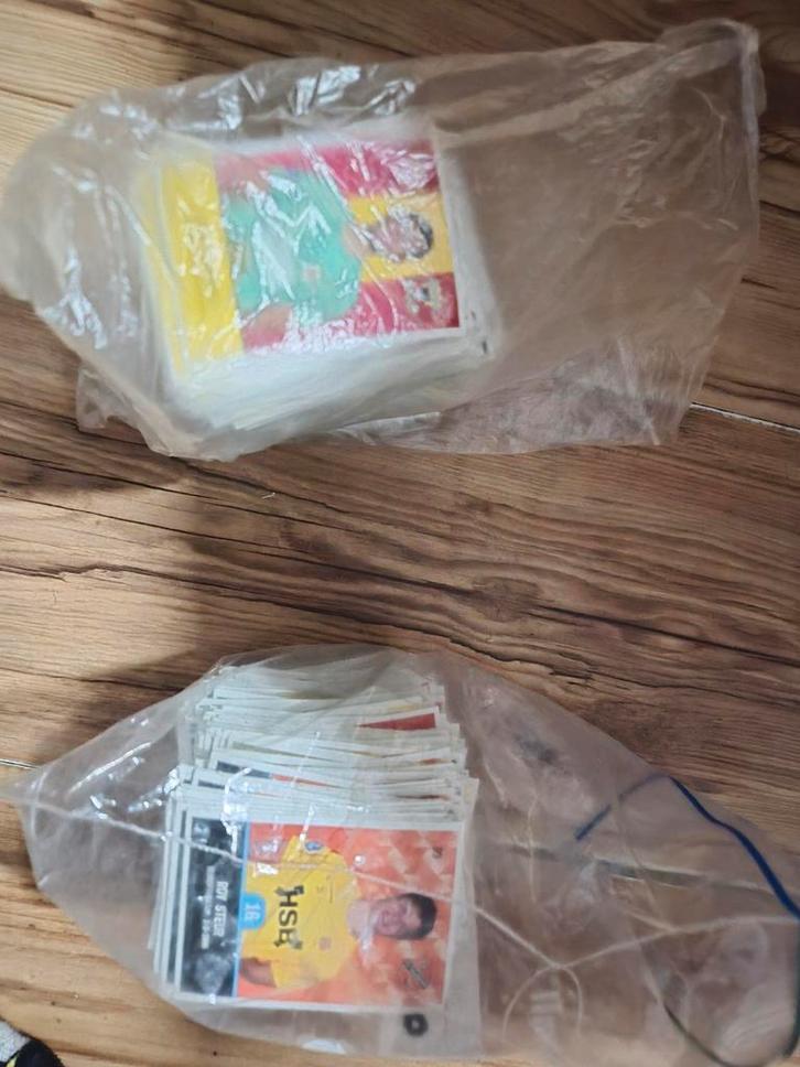 Voetbalplaatjes Plus - Ruilen/Kopen, Verzamelen, Supermarktacties, Ophalen