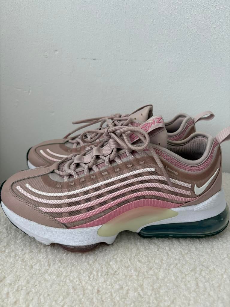 Nike Air Max ZM950 - roze maat 39, Ophalen of Verzenden, Roze, Sneakers of Gympen, Zo goed als nieuw