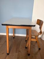 Vintage kindertafel met stoel, Ophalen, Gebruikt, Tafel(s) en Stoel(en)