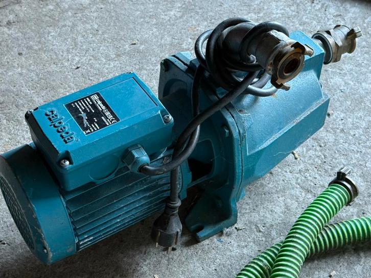 Waterpomp - Calpeda, Tuin en Terras, Waterpompen, Gebruikt, Elektrisch, Hydrofoorpomp, Ophalen of Verzenden