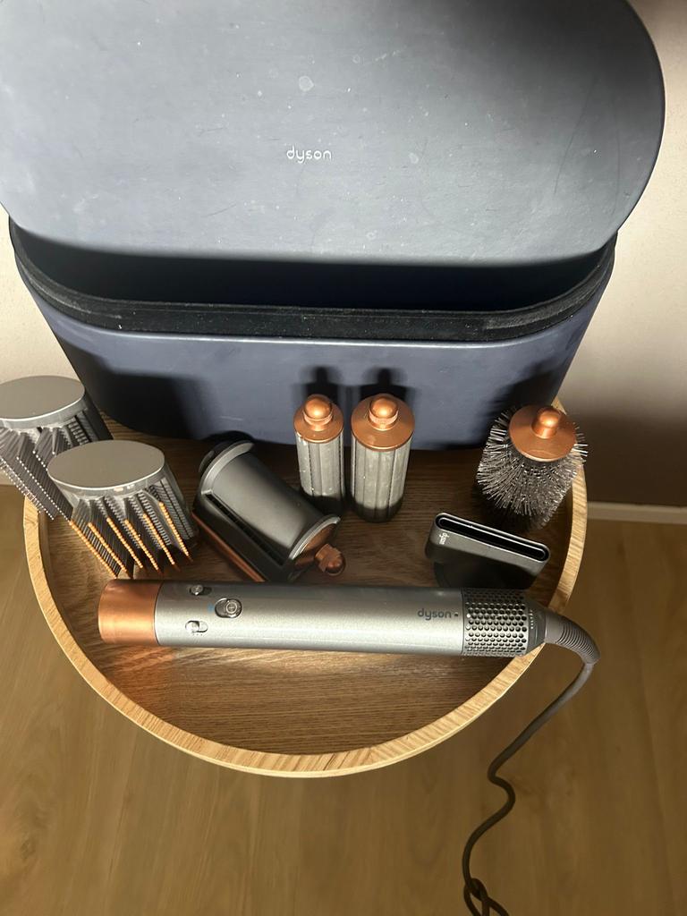 Dyson Airwrap compleet en zo goed als nieuw, Ophalen of Verzenden, Zo goed als nieuw, Krultang of Stijltang