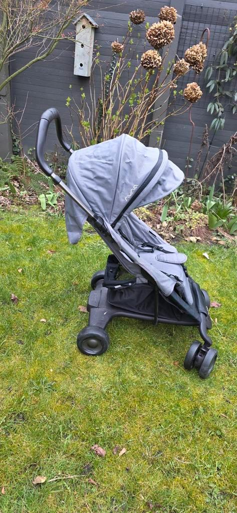 Nuna Pep Luxe Buggy - Compact & Compleet, Kinderen en Baby's, Buggy's, Zo goed als nieuw, Overige merken, Verstelbare rugleuning
