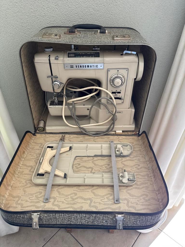 Vintage Vendomatic Naaimachine in Koffer - Werkend, Ophalen