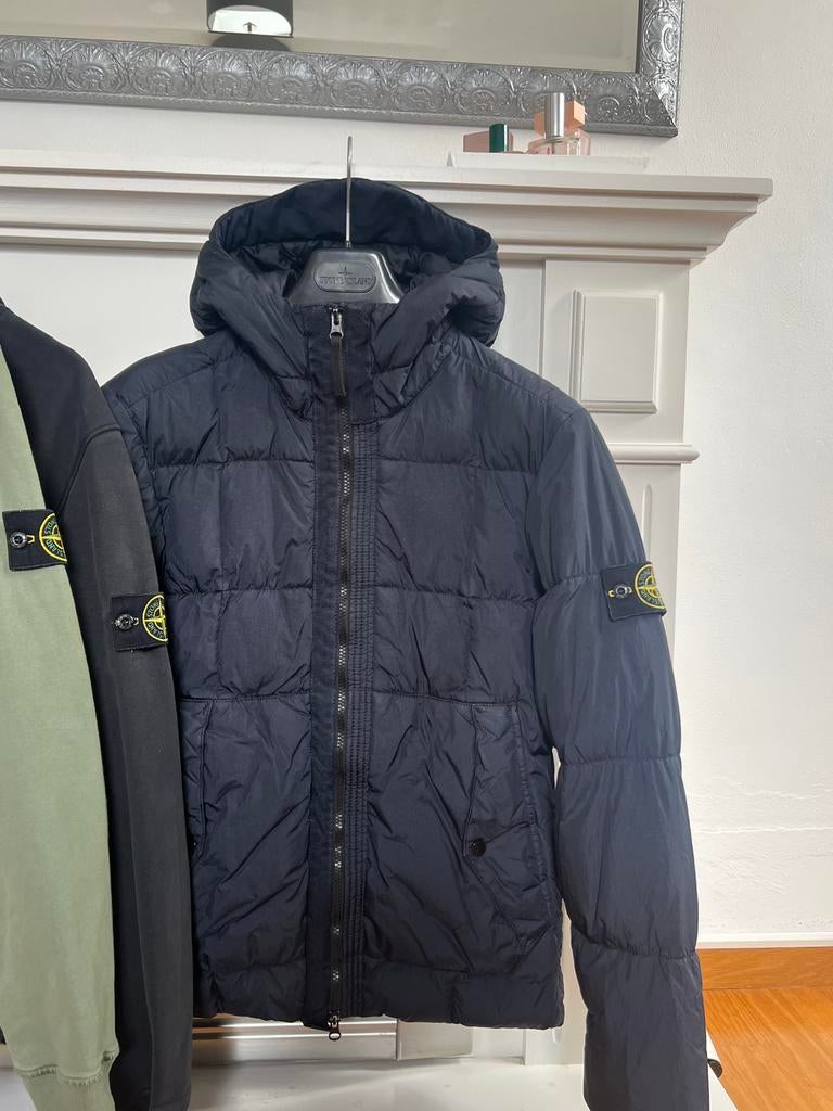 Stone Island | Garment Dyed NY Down | Dark Navy | Size S, Kleding | Heren, Jassen | Winter, Ophalen of Verzenden, Zo goed als nieuw