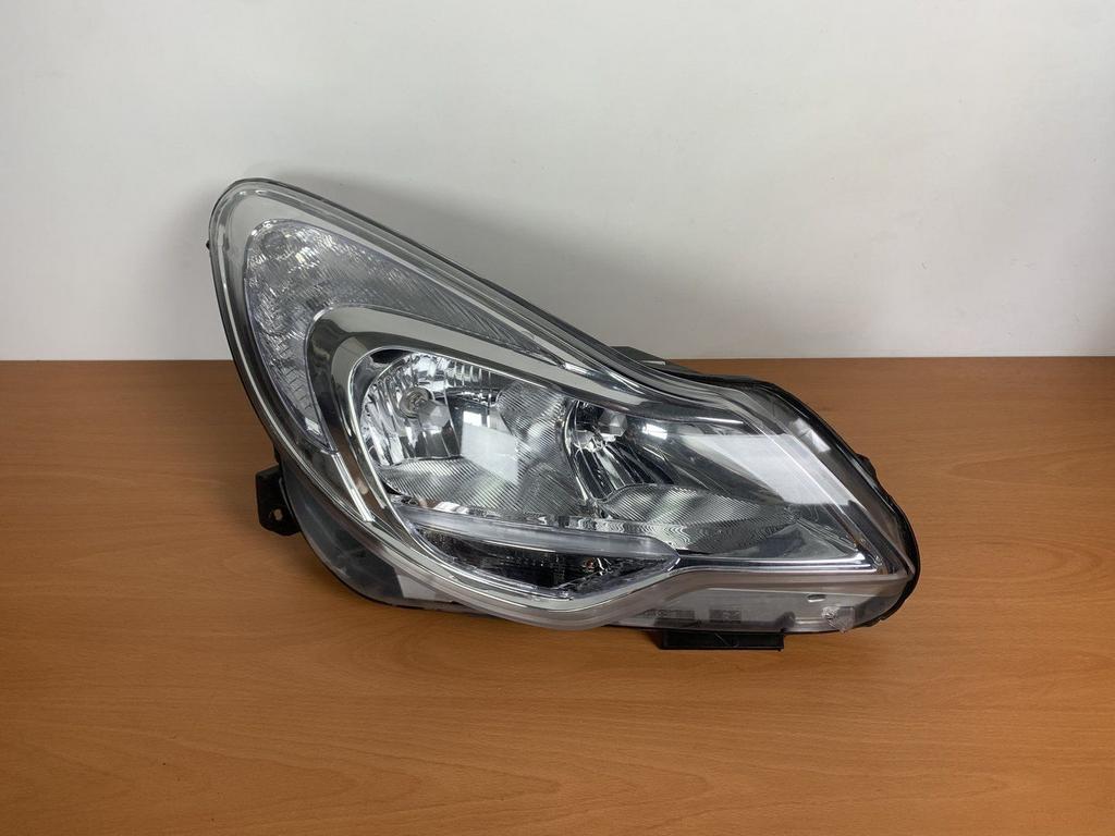 koplamp Rechts opel corsa D facelift 2011 tot 2014 13392706, Gebruikt, -, -, Opel