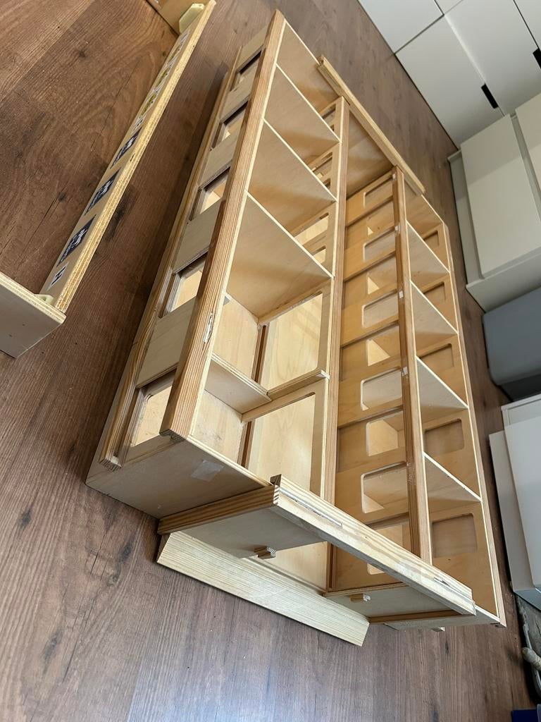 Paardenstallen hout Schleich manege, Ophalen, Zo goed als nieuw