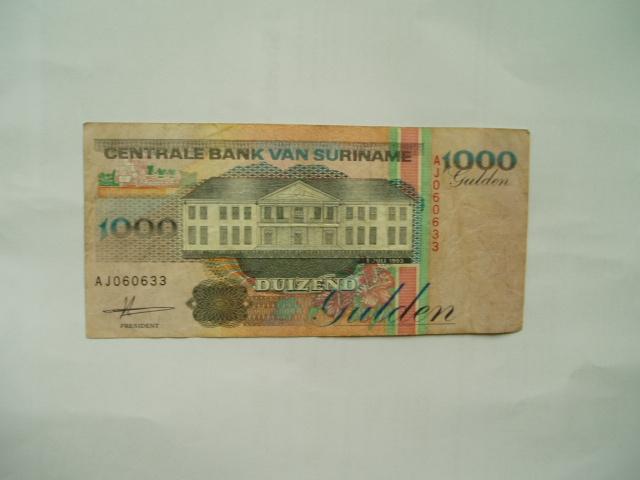 1616. Suriname, 1.000 gulden 1993 Central Bank Building., Postzegels en Munten, Bankbiljetten | Amerika, Los biljet, Zuid-Amerika