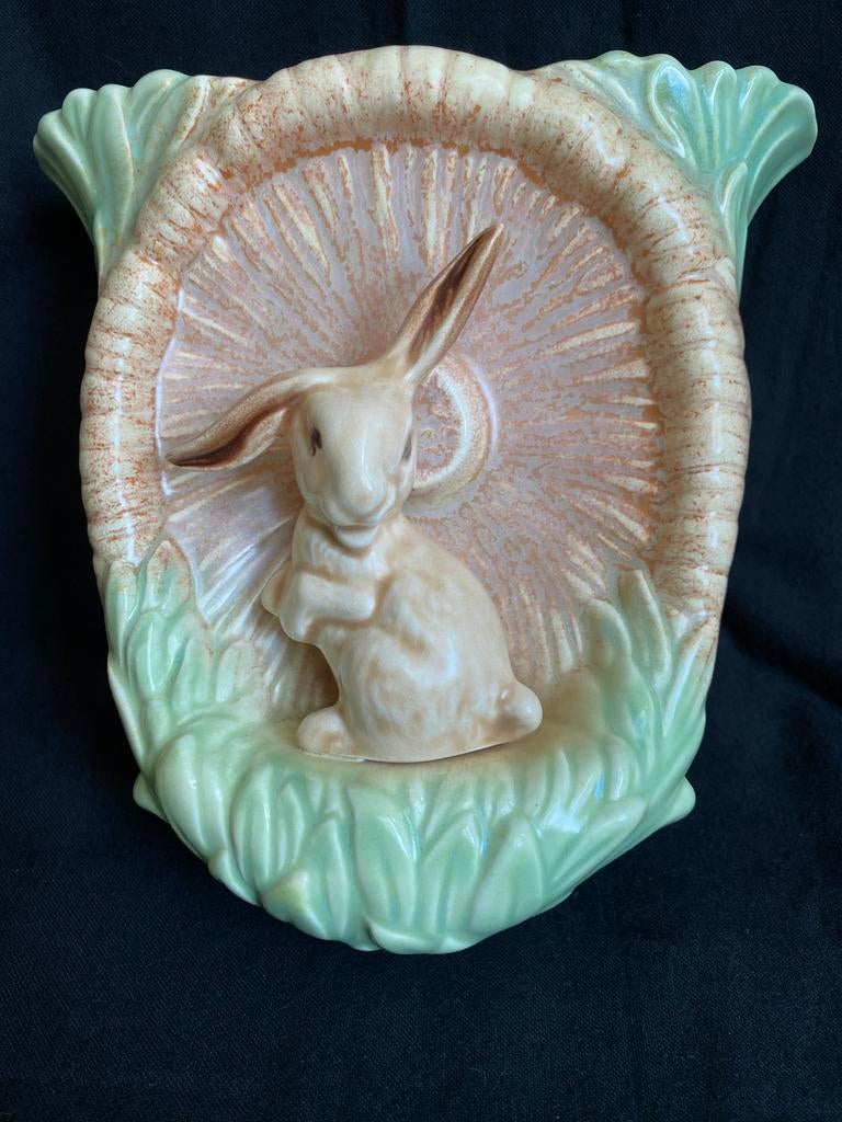 Sylvac Ware, England unieke wandvaas met konijn,plm.1930/‘40, Antiek en Kunst, Ophalen of Verzenden