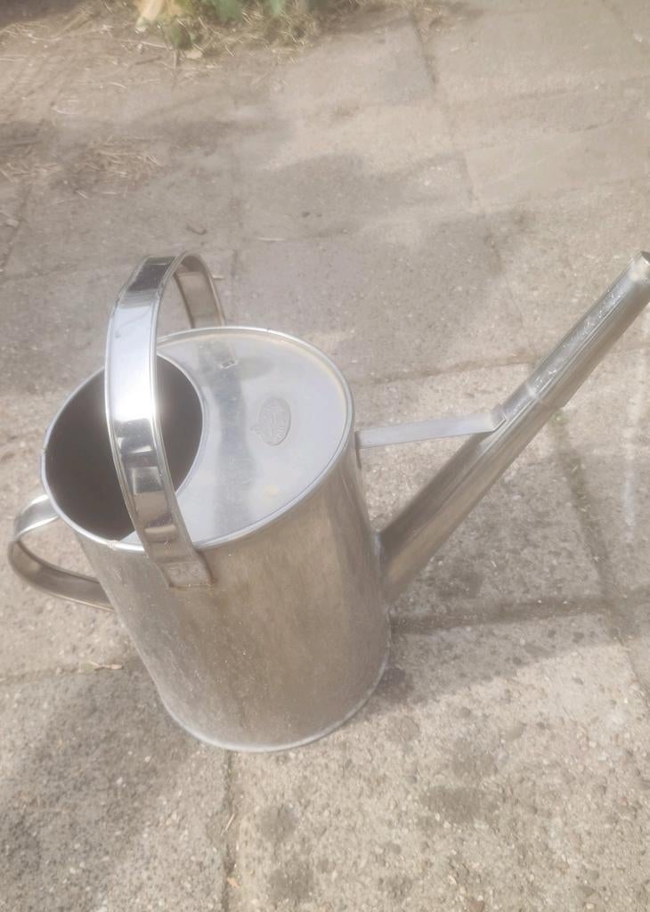 Metalen gieter - Zo goed als nieuw, Ophalen of Verzenden, Zo goed als nieuw