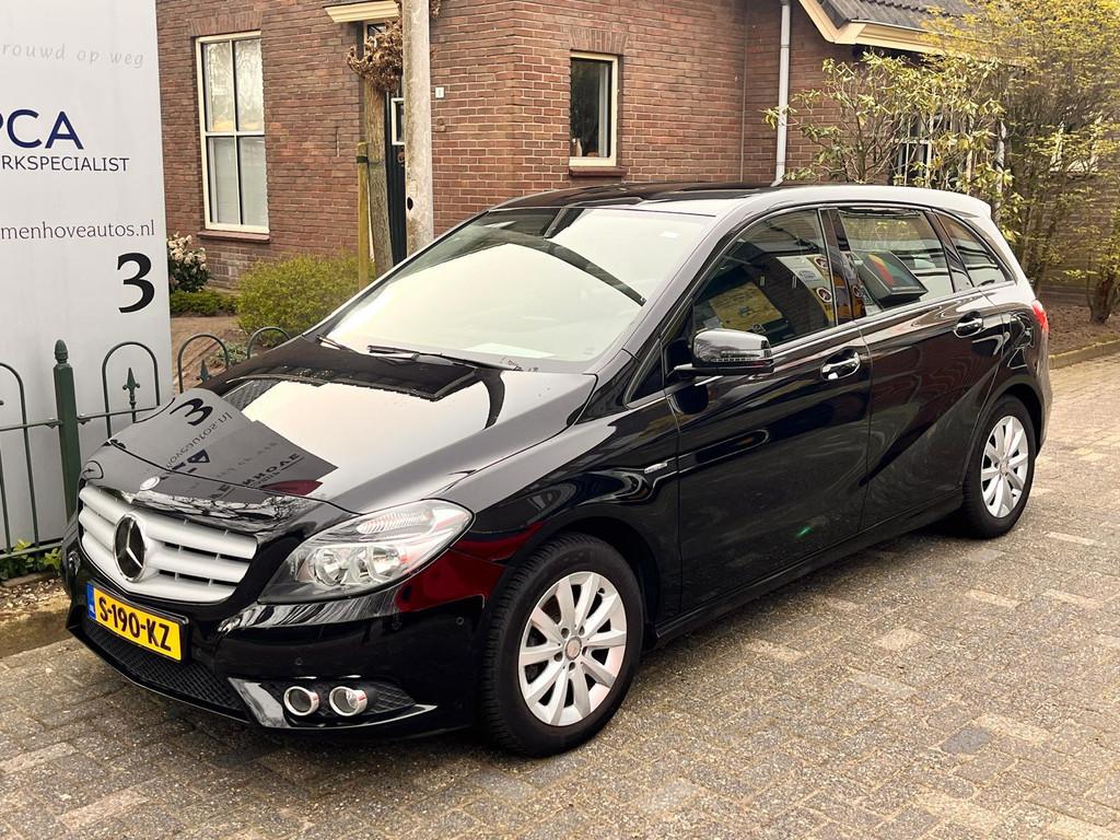 Mercedes-Benz B-Klasse 180 Ambition (bj 2011), Auto's, Voorwielaandrijving, Gebruikt, 4 cilinders, 1595 cc