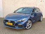 Hyundai i30 Fastback 1.4 T-GDI N-Line Pano 18'' CarPlay Keyl, Voorwielaandrijving, Stof, 4 cilinders, Blauw