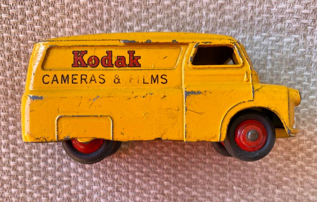 Vintage Kodak Bestelwagen Dinky toys 480 - Gebruikt, Ophalen of Verzenden, Gebruikt
