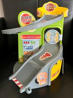 Motor Town Car Station speelset met hellingbaan, Kinderen en Baby's, Speelgoed | Speelgoedvoertuigen, Ophalen of Verzenden, Zo goed als nieuw