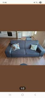 Gratis 2 1/2 zitsbank grijs, Huis en Inrichting, Banken | Bankstellen, Ophalen