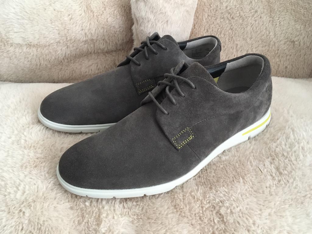 Clarks, Nette Herenschoenen, Suède, Maat 41, Nieuw, Overige kleuren, Nieuw, Clarks, Ophalen of Verzenden