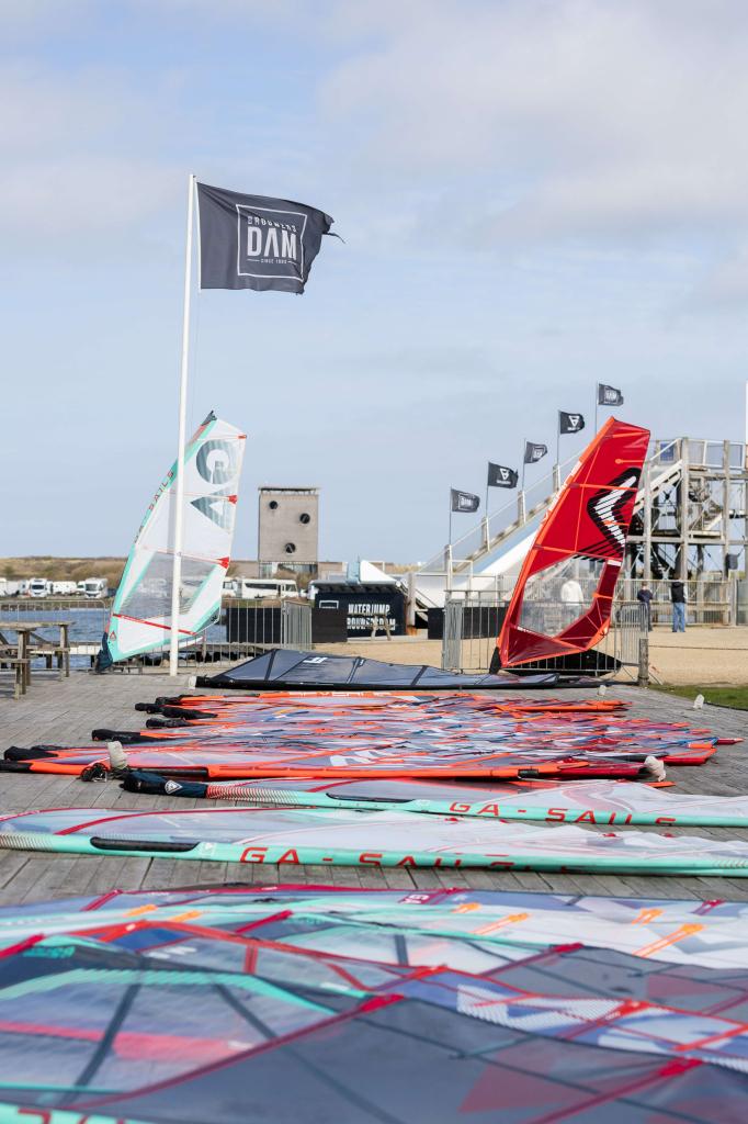 Windsurf zeilen | Testcenter Sale | in prijs verlaagd, Niet ingevuld, Niet ingevuld, Ophalen of Verzenden, Zeil