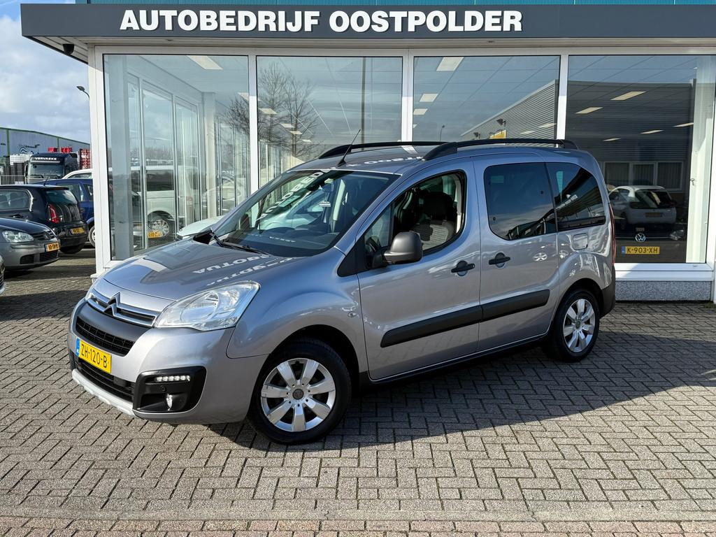 Citroen Berlingo 1.2 PureTech XTR Nieuwe motor !, Auto's, Voorwielaandrijving, Stof, Gebruikt, 1199 cc