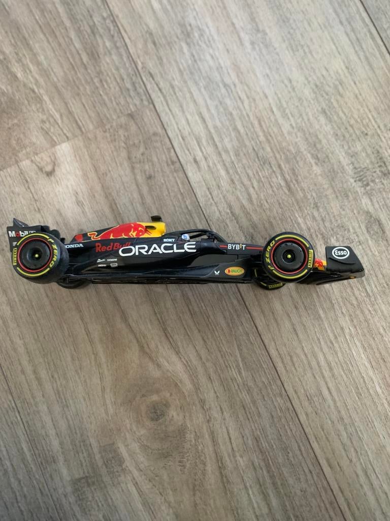 Redbul F1 race auto groot en klein., Ophalen of Verzenden, Auto