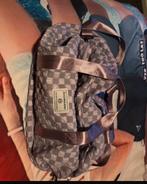 Weekend tas, 40 tot 60 cm, 20 tot 30 cm, Paars, Minder dan 35 cm