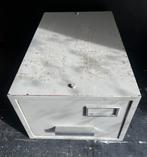 LADEKAST Staal Metaal, Ophalen, Minder dan 50 cm, Gebruikt, 1 of 2 laden