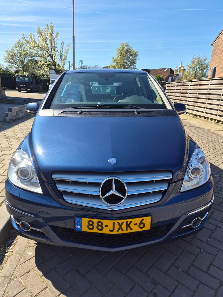 Mercedes-Benz B-Klasse 2.0 B200 5DRS CVT 2009 Blauw nieuwAPK, 136 pk, Zwart, 1290 kg, Blauw