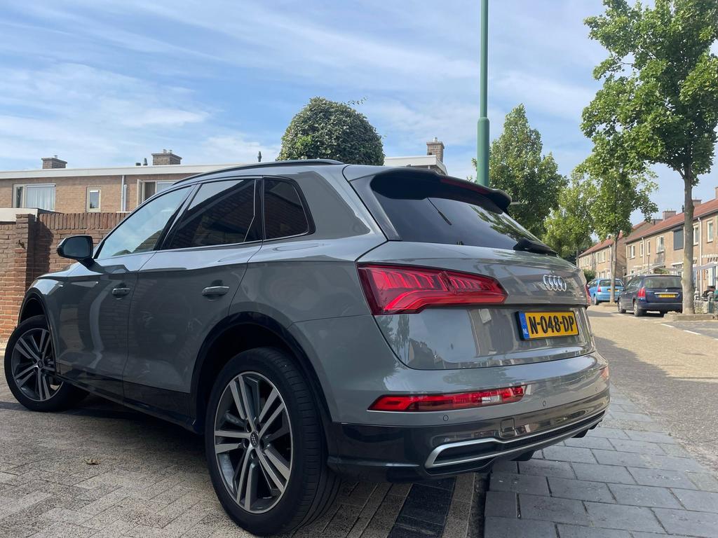 Audi Q5 2.0 TDI Quattro 190pk S Tronic 2018 Grijs, Auto's, Audi, Automaat, Q5, Diesel, Particulier