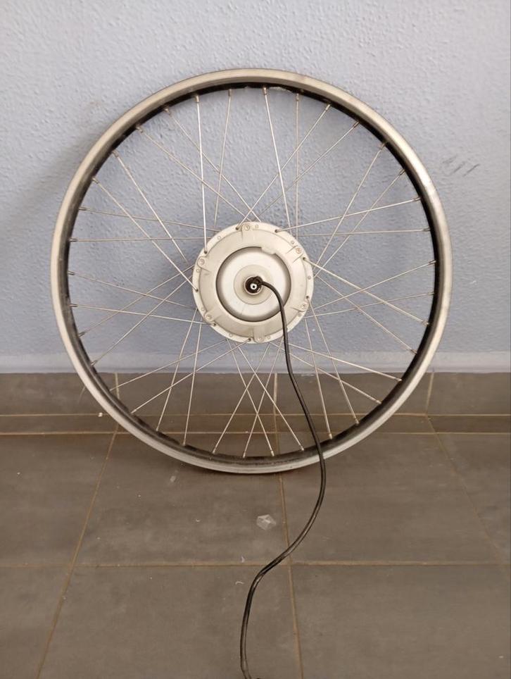 Achterwiel van een elektrische fiets, Fietsen en Brommers, Fietsonderdelen, Zo goed als nieuw, Algemeen, Wiel, Ophalen of Verzenden