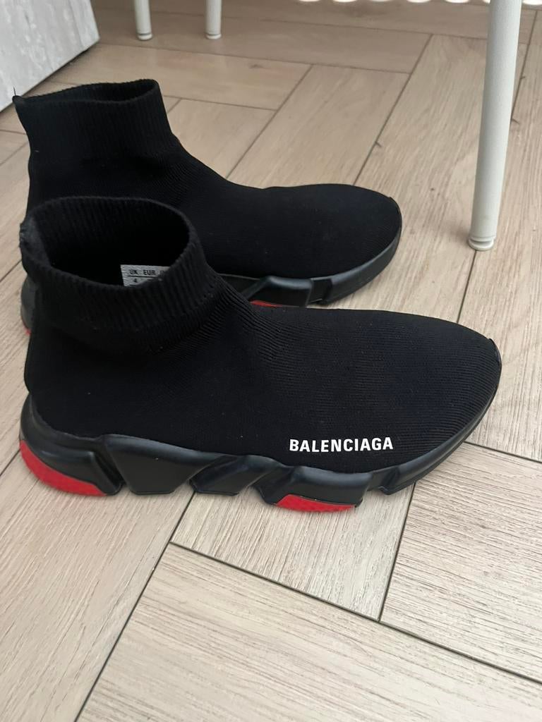 Originele balenciaga, Ophalen of Verzenden, Zo goed als nieuw, Zwart